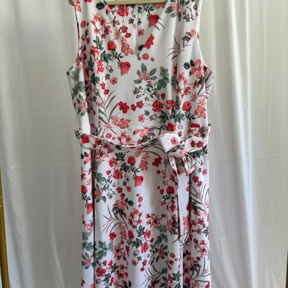 Calvin Klein Women's Plus 22W Floral Dress - Picture 8 of 13